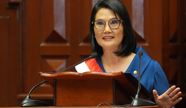 Keiko Fujimori anuncia que militares liderarán operaciones en zonas en emergencia durante su toma de posesión en Perú