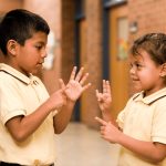 El lenguaje de señas más joven del mundo que nació en Nicaragua