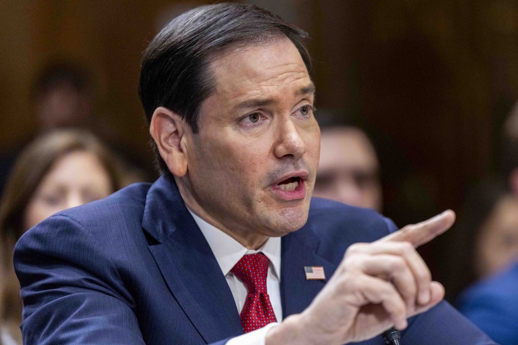 El jefe de la diplomacia estadounidense, Marco Rubio, afirmó que las políticas económicas del mandatario brasileño son "malas para los estadounidenses y malas para los brasileños". EFE/Shawn Thew