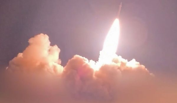 La guerra de EE. UU. e Irán paraliza de nuevo el paso en el estrecho de Ormuz
