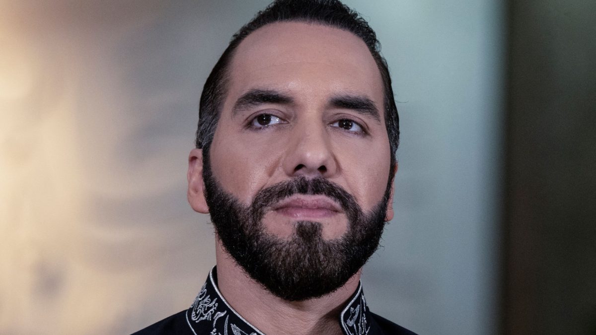Con una popularidad del 85%, según sondeos, Nayib Bukele es señalado por sus críticos de autócrata al controlar el Congreso, la justicia, la fiscalía y el resto de instituciones estatales. MARVIN RECINOS/AFP