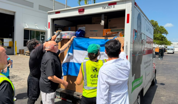 Nicas en Miami se unieron en colecta por Venezuela: «Entregaron el corazón», dicen organizadores