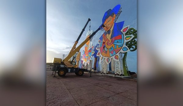 Preparativos para el 19 de julio: nuevas estructuras, asfaltado, tarimas y cierre del perímetro en Plaza de la Fe