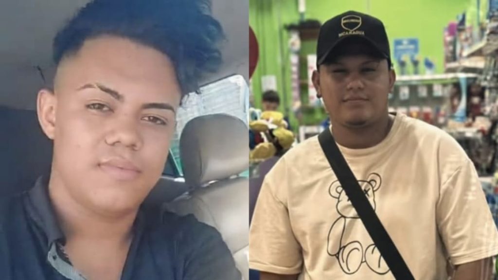 Policía captura a Carlos Cruz, (a la derecha) quien manejaba la moto, y Samuel Osiel Gutiérrez, (a la izquierda) quien viajaba de acompañante. Ambos son señalado de provocar la muerte de un niño. Foto: Cortesía/Melissa López Pastrán.