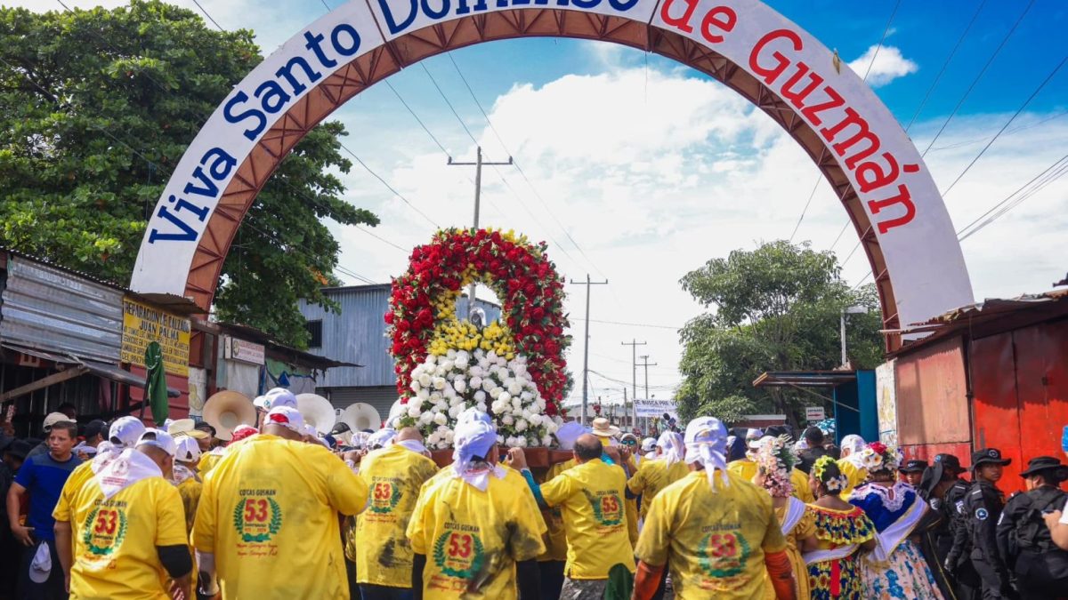 Las fiestas de Santo Domingo son de las pocas actividades religiosas de gran afluencia que sigue permitiendo la dictadura Ortega Murillo. Foto: Viva Domingo