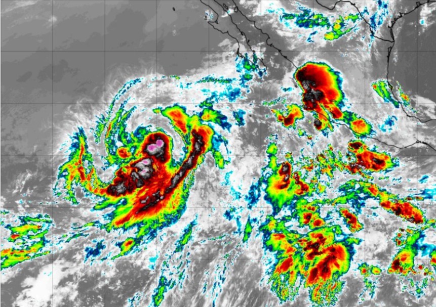 Imagen satelital de la tormenta tropical Élida antes de convertirse en huracán