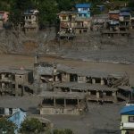 Los mapas y gráficos que muestran la magnitud y el impacto de la avalancha en Nepal y Tíbet