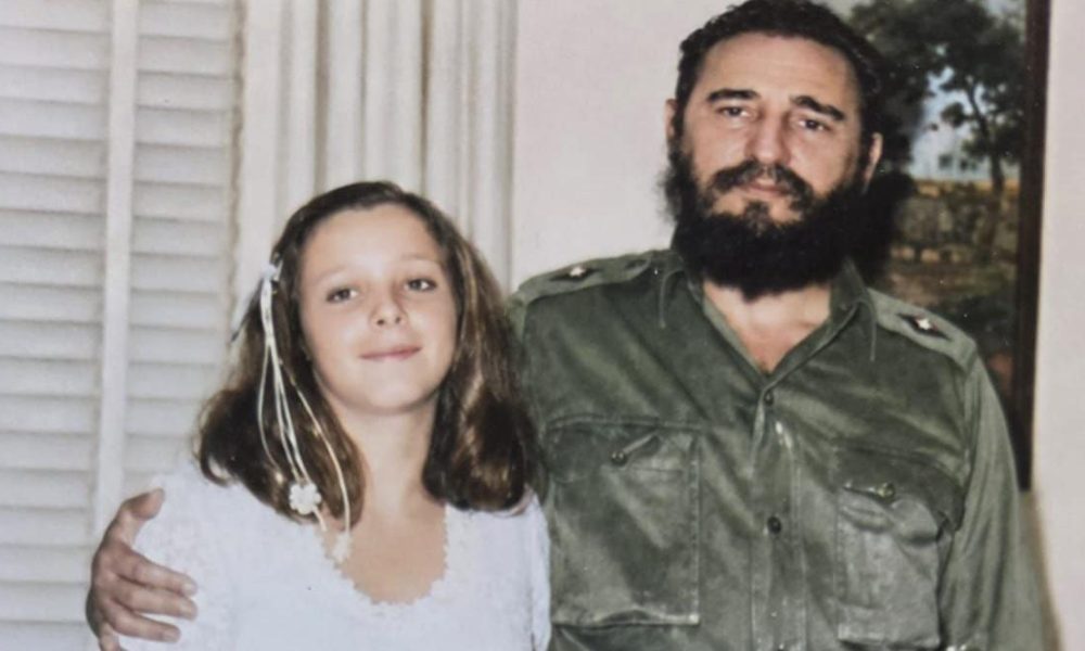 Fidel Castro tuvo 7 hijos reconocidos con tres mujeres diferentes, entre los cuales Alina es la única mujer.