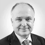 Andrew J. Scott es profesor de Economía en la London Business School e investigador principal en Economía en el Ellison Institute of Technology.
