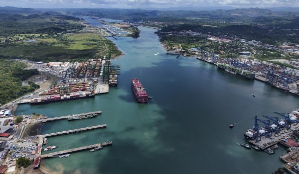 Canal de Panamá reducirá tránsito de buques por el fenómeno de El Niño