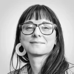Cecilia Rikap es profesora asociada de Economía y jefa de investigación del Instituto para la Innovación y el Propósito Público del University College de Londres; es autora, más recientemente, de The Rulers: El poder corporativo en la era de la IA y la nube (Verso Books, 2026).