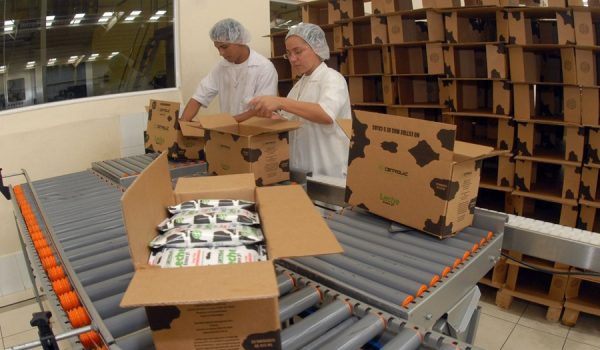 Dictadura Ortega Murillo mantiene bajo embargo preventivo a la empresa Centrolac