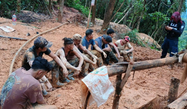 Mineros artesanales enfrentarán cargos por crimen organizado en Costa Rica