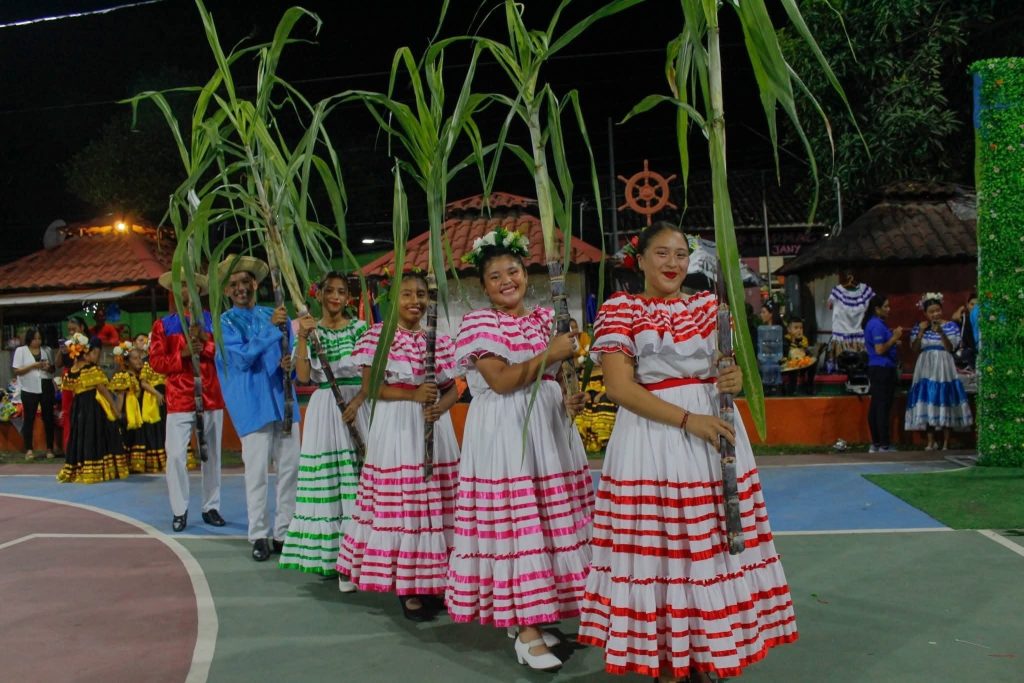 Una representación de la Danza El Zompopo en la isla de Ometepe. LA PRENSA/ REDES SOCIALES