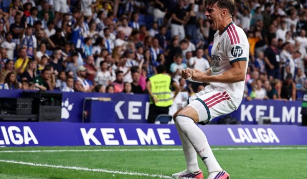 Espí rescata al Real Madrid de Mourinho en su estreno liguero
