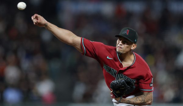Jonathan Loáisiga sostiene a Arizona, pero los Gigantes rematan al final