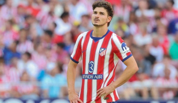 Julián Álvarez en la encrucijada con el Atlético de Madrid y sus aficionados