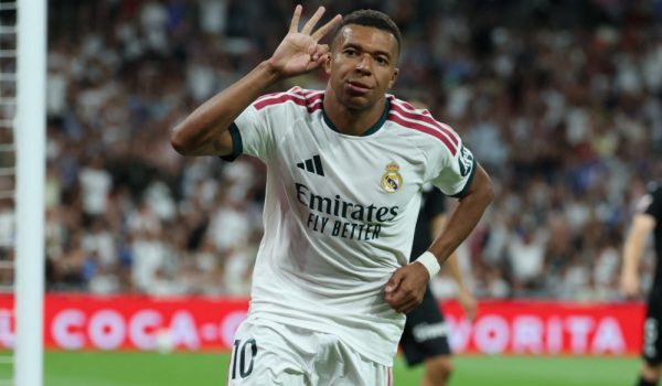 Mbappé hace líder al Real Madrid con una goleada a la Real Sociedad