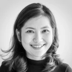 Nancy Qian es profesora de Economía en la Universidad Northwestern, es codirectora del Laboratorio de Investigación sobre la Pobreza Global de la Universidad Northwestern, directora fundadora del Laboratorio de Economía de China y profesora visitante en el Instituto Einaudi de Economía y Finanzas.