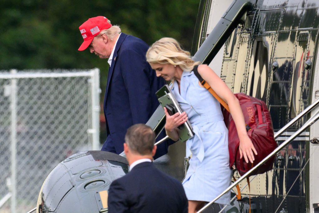 Natalie Harp, asesora del presidente de Estados Unidos, Donald Trump. LA PRENSA/AFP