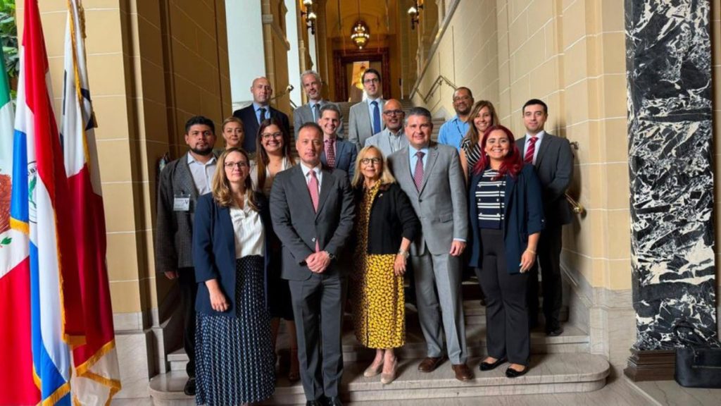 Un grupo de opositores, entre ellos Juan Sebastián Chamorro, se reúne con 15 miembros de la OEA para incidir en el tema de Nicaragua. Foto: cortesía.