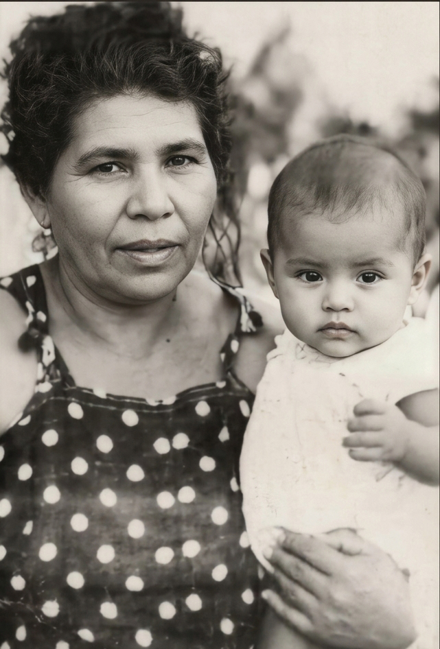 En un reportaje publicado por el diario La Prensa el 17 de mayo de 1989, Paula de Moreno, exempleada doméstica de la familia Aguilar, desmintió los mitos al declarar al periodista: “Aquí crecieron mis cinco hijos y nunca vimos ningún espanto. Feliz vivía yo en esa casa. Don Julio era muy bueno y, si yo me vine de allí, fue porque llegaron las tropas sandinistas y se armaban pleitos; como tenía muchachas jóvenes, me dio miedo que se metieran con ellas”. LA PRENSA / ARCHIVO