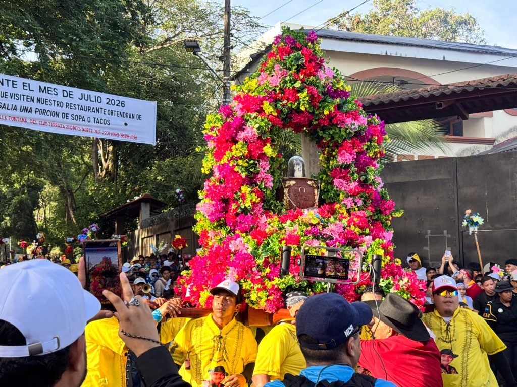 Imagen de Santo Domingo de Guzmán en su tradicional recorrido este 1 de agosto. LA PRENSA / Tomado de redes