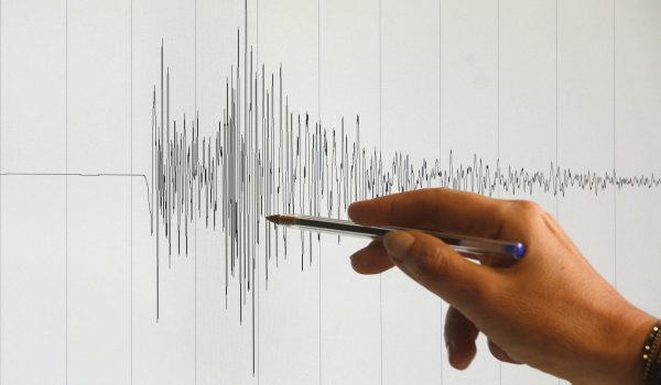 Un temblor de magnitud 5.1 sacude a Colombia dos semanas después del gran terremoto de 7.4
