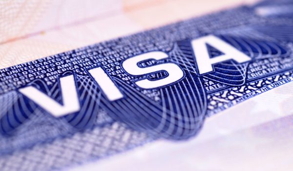 Gobierno de EE.UU. propone nuevamente tasa de unos USD 100,000 para visas de trabajo H-1B