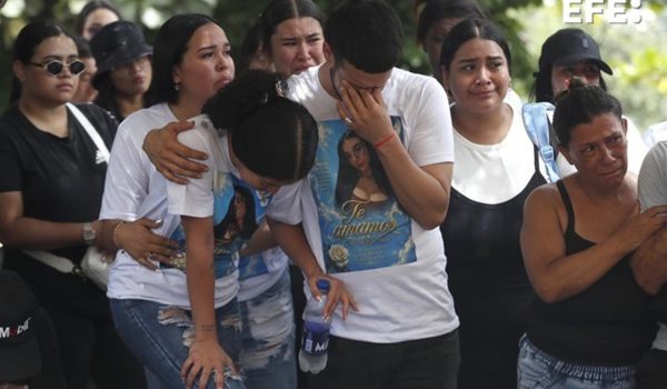 El último abrazo de Yenci, la joven que murió protegiendo a sus hijos durante el terremoto