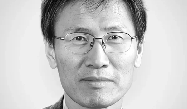 Yoon Young-kwan es exministro de Asuntos Exteriores y Comercio de Corea del Sur, es presidente del Instituto Asan de Estudios Políticos.