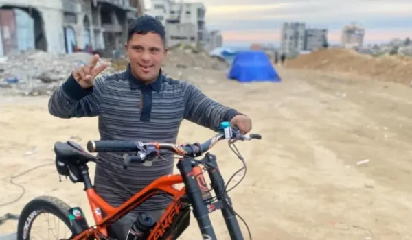 «Ni siquiera saben si están vivas o muertas»: la agonía de las familias de las miles de personas que permanecen desaparecidas en Gaza