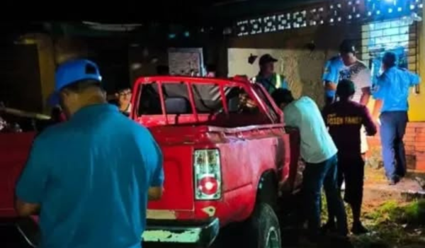 Joven muere tras estrellar camioneta contra una casa en La Concepción, Masaya