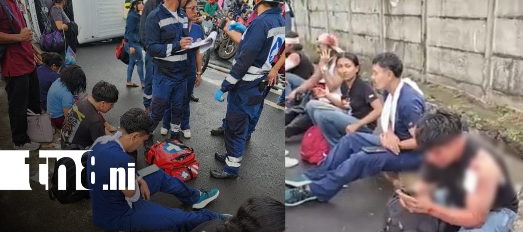 varios lesionados en accidente de microbús en Carretera a Masaya. Foto: Canal 8/facebook.