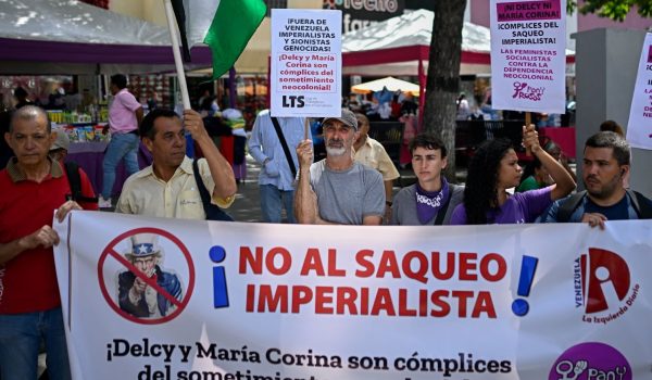 Venezuela: Izquierda radical molesta por el acercamiento del chavismo a Estados Unidos y el diálogo con la oposición