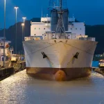 Canal de Panamá no descarta nuevas restricciones al tránsito