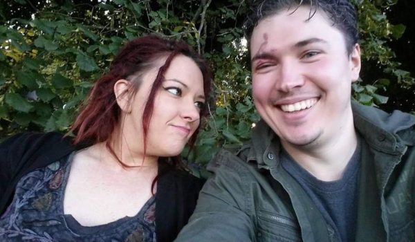 Adelle Overton Adelle Overton, de 46 años, y Steven Uden, de 44, estuvieron juntos durante más de 13 años.