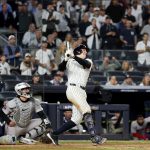 Los Yanquis estremecen a Boston en el inicio de la serie de comodines