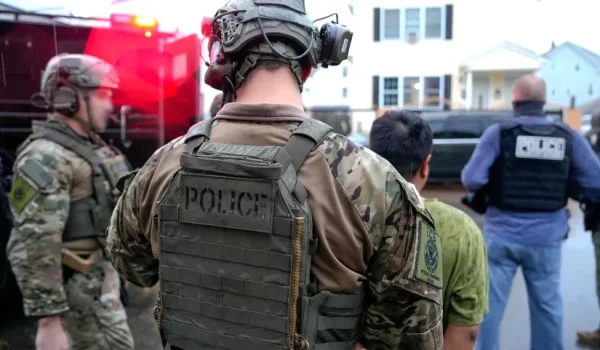 Detenciones de ICE. DIARIO LAS AMERICAS