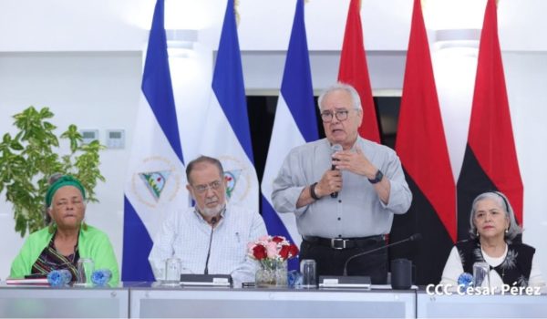 Porras da por consumada la reforma de Ortega e invita a partidos zancudos a prepararse para 2028