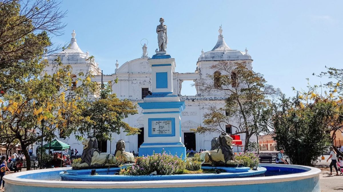 estatua máximo jerez