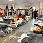 Informe destapa hacinamiento y abusos en otro centro de detención de migrantes en Florida