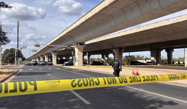 Nuevos videos revelan un encuentro previo entre ICE y migrante herido de bala en Texas