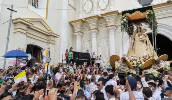 Procesión Virgen de La Merced en León. Foto: Canal 2