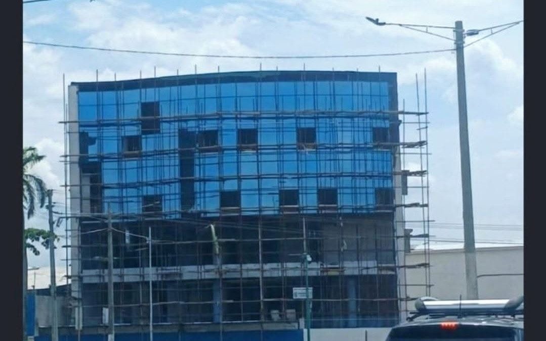 Avanza remodelación de antiguo edificio del MEFCCA. Foto: Tomada de redes sociales.