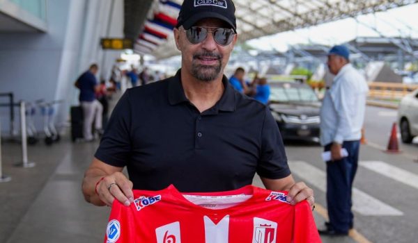 El Fantasma Figueroa ya está en Nicaragua: esto dijo sobre el Real Estelí y la Selección Nacional