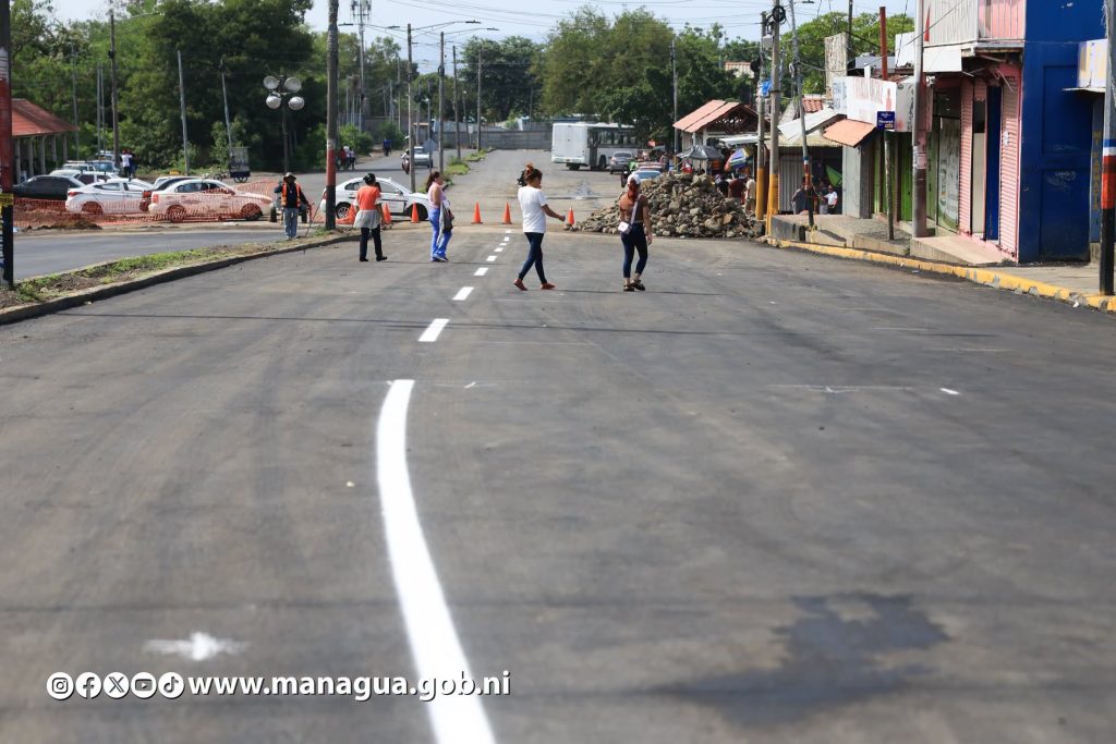 Obras de mejoramiento en la Pista Solidaridad en Managua. Tomada de la Alcaldía de Managua