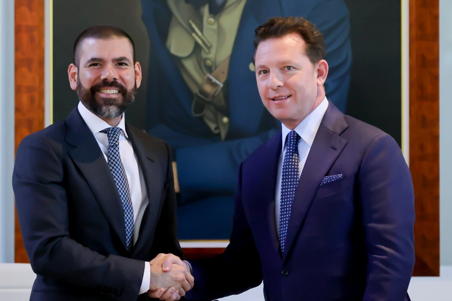 El magnate británico Nick Candy, socio de Condor Gold, reunido con Laureano Ortega