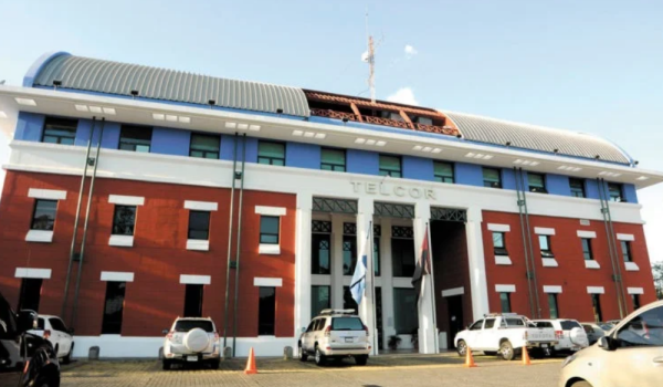 Fachada del Instituto Nicaragüense de Telecomunicaciones y Correos (Telcor). Archivo/LA PRENSA