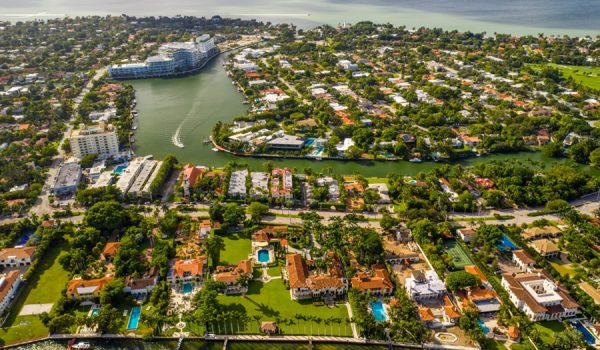 Florida | Impuestos a la propiedad bajarán si aprueban enmienda en elecciones de noviembre